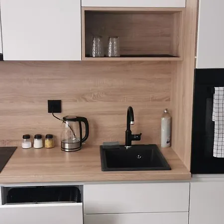 شقة Vukov Vis 09 - With A Bedroom *